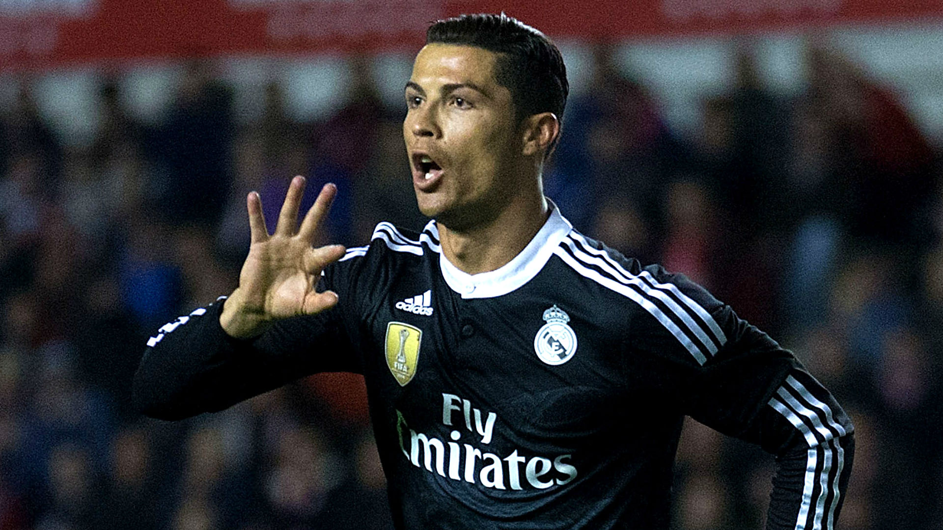Cristiano-Ronaldo-040815-Getty-FTR.jpg